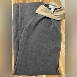 Maternity Motherhood work pants lightly used